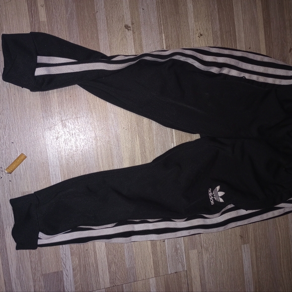 Adidas black joggers - Picture 2 of 3